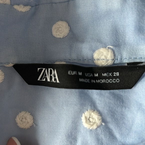 Zara, embroidered blue button up - Picture 2 of 3